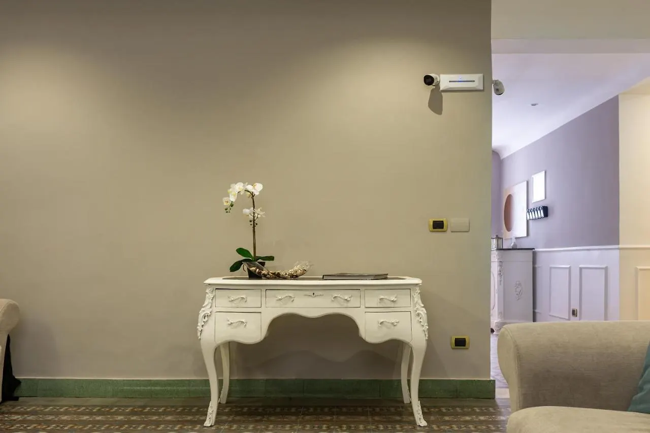 Mi Tu Apartments Katánie 0*,