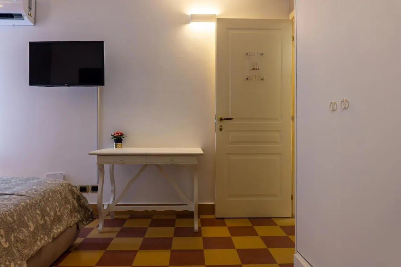 Mi Tu Apartments Katánie Penzion