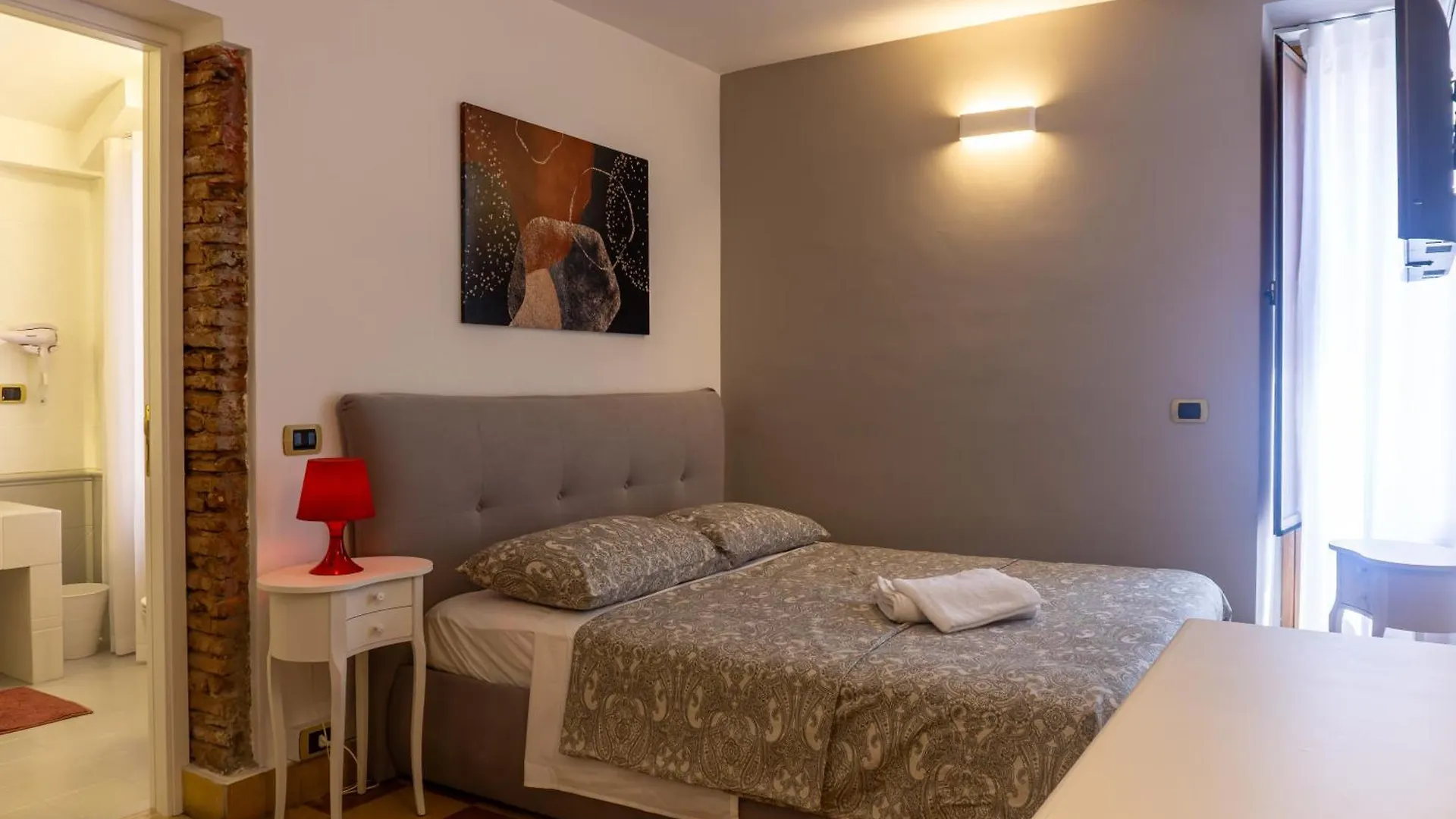 Mi Tu Apartments Katánie Penzion